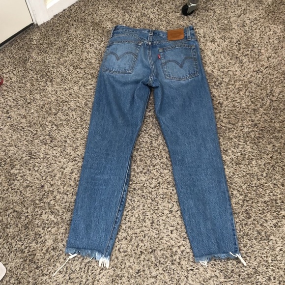 Levi’s Wedgie Jeans Size 24 Distressed Blue Denim High Waist - Picture 6 of 13